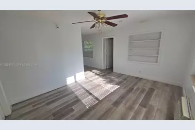 808 NE 10th St #3, Hallandale Beach, FL 33009 - Photo 5