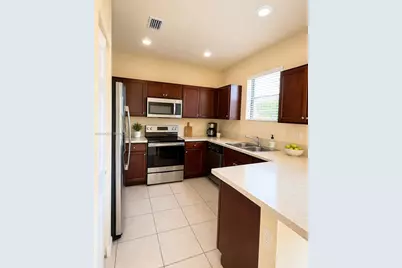 3787 SE 2nd St, Homestead, FL 33033 - Photo 3
