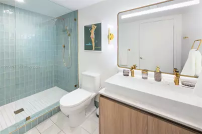159 NE 6th St #4101, Miami, FL 33132 - Photo 25