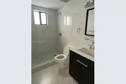 423 E 27th St #201, Hialeah, FL 33013 - Photo 9