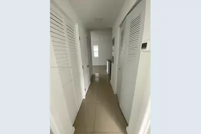 423 E 27th St #201, Hialeah, FL 33013 - Photo 13
