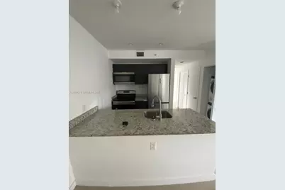 423 E 27th St #201, Hialeah, FL 33013 - Photo 3