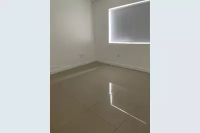 423 E 27th St #201, Hialeah, FL 33013 - Photo 21