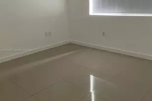 423 E 27th St, Hialeah, FL 33013 - Photo 21
