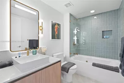 159 NE 6th St #2415, Miami, FL 33132 - Photo 21