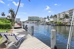 2762 NE 3rd St, Pompano Beach, FL 33062 - Photo 25