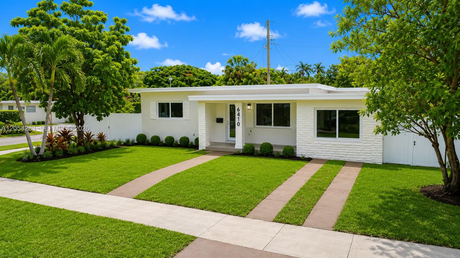 6410 SW 17th St - 6410 SW 17th St, West Miami, FL 33155 Luxury Property | Jose Angel Pina