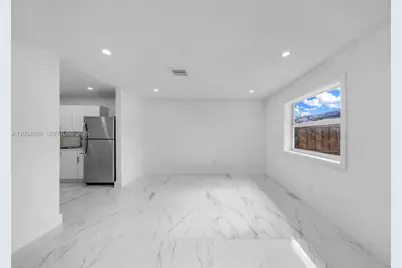 2468 NW 21st St #2, Fort Lauderdale, FL 33311 - Photo 11