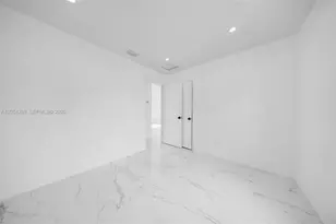 2468 NW 21st St, Fort Lauderdale, FL 33311 - Photo 21