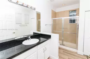 1510 SW 147th Ter, Pembroke Pines, FL 33027 - Photo 9