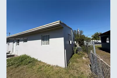 1828 NW 152nd St, Miami Gardens, FL 33054 - Photo 5