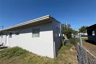 1828 NW 152nd St, Miami Gardens, FL 33054 - Photo 5