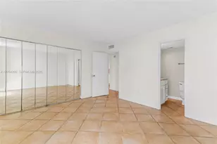 2350 NE 135th St, North Miami, FL 33181 - Photo 13