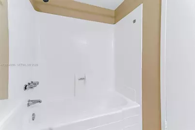 2350 NE 135th St #1510, North Miami, FL 33181 - Photo 15
