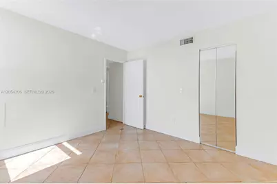 2350 NE 135th St #1510, North Miami, FL 33181 - Photo 17