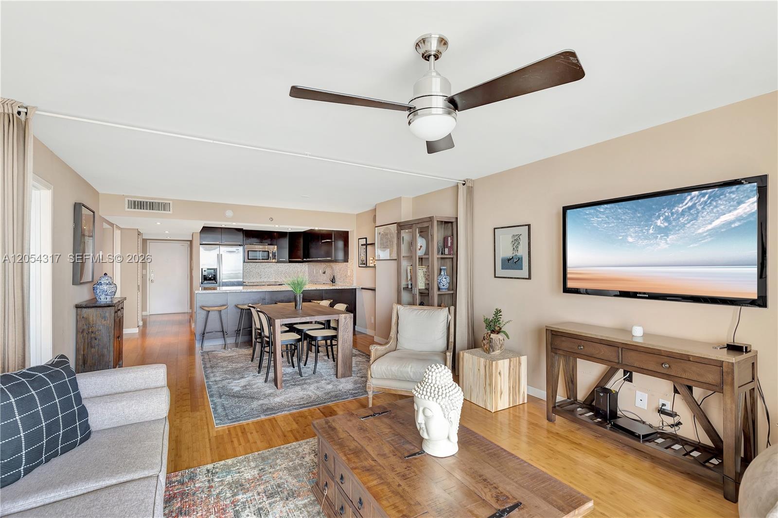 2625 Collins Ave #1609 - 2625 Collins Ave #1609, Miami Beach, FL 33140 Luxury Property | Jose Angel Pina