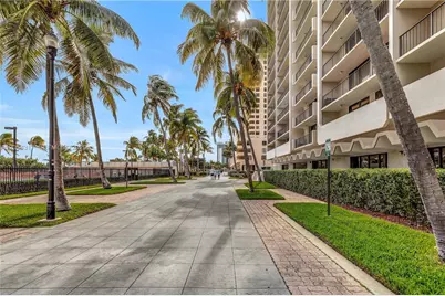 2625 Collins Ave #1609, Miami Beach, FL 33140 - Photo 19