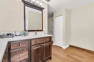 4252 SW 78th Dr, Davie, FL 33328 - Photo 25