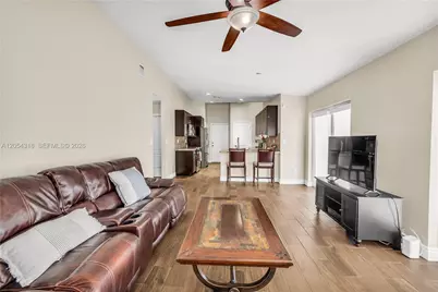 4252 SW 78th Dr, Davie, FL 33328 - Photo 35