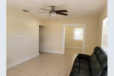 6630 NW 29 Ave, Miami, FL 33147 - Photo 7