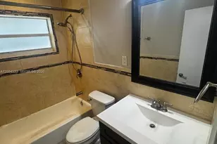 1832 Madison St, Hollywood, FL 33020 - Photo 11