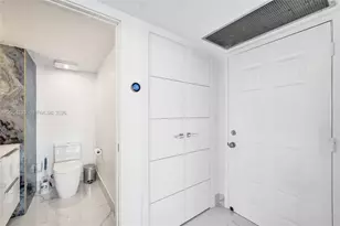 1201 S Ocean Dr, Hollywood, FL 33019 - Photo 37