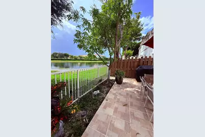 7950 NW 108th Pl, Doral, FL 33178 - Photo 19
