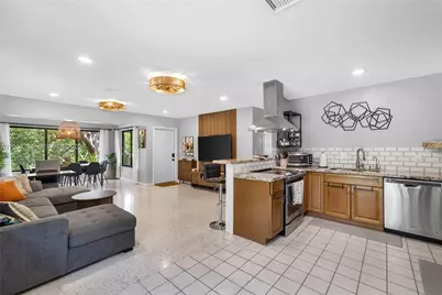 1178 Garfield St, Hollywood, FL 33019 - Photo 5