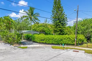 1178 Garfield St, Hollywood, FL 33019 - Photo 49