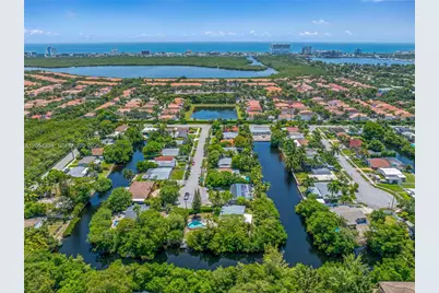 1178 Garfield St, Hollywood, FL 33019 - Photo 57