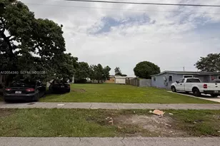 531 SW 11th Ave, Homestead, FL 33030 - Photo 1