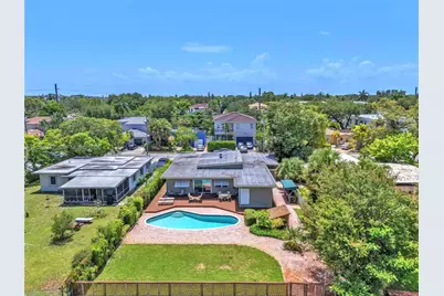 800 SW 8th Ter, Fort Lauderdale, FL 33315 - Photo 5