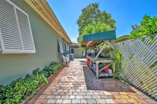 800 SW 8th Terrace, Fort Lauderdale, FL 33315 - Photo 49