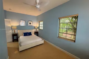1525 Pennsylvania Ave, Miami Beach, FL 33139 - Photo 9
