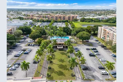 9320 Fontainebleau Blvd #215, Miami, FL 33172 - Photo 13