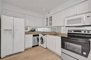 6770 Indian Creek Dr, Miami Beach, FL 33141 - Photo 9