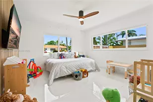 12930 Auralia Rd, North Miami, FL 33181 - Photo 15