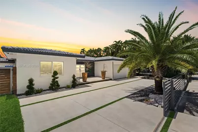 12930 Auralia Rd, North Miami, FL 33181 - Photo 27