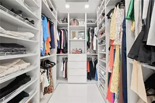 12930 Auralia Rd, North Miami, FL 33181 - Photo 13