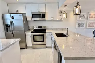 855 Euclid Ave, Miami Beach, FL 33139 - Photo 5