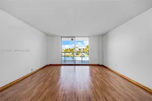2841 NE 163rd St, North Miami Beach, FL 33160 - Photo 11