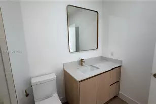 90 NE 32nd Ave, Miami, FL 33137 - Photo 29