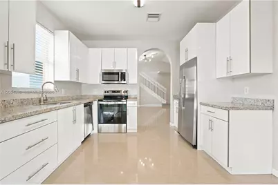 3710 NE 22nd Pl, Homestead, FL 33033 - Photo 7