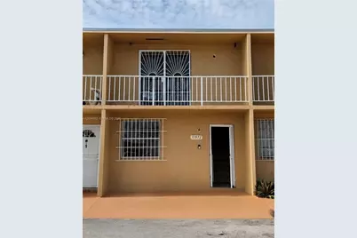 10972 SW 4th St #J2, Sweetwater, FL 33174 - Photo 1