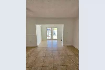 10972 SW 4th St #J2, Sweetwater, FL 33174 - Photo 15