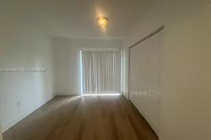 374 NE 171 St, North Miami Beach, FL 33162 - Photo 7