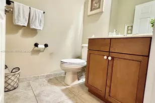 9109 Dupont Pl, Wellington, FL 33414 - Photo 23