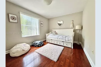 9109 Dupont Pl, Wellington, FL 33414 - Photo 17
