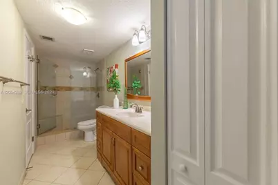 10122 SW 77th Ct, Miami, FL 33156 - Photo 29