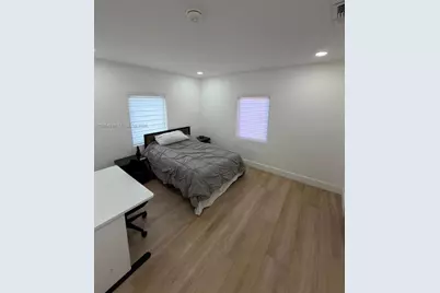 1884 SW 16th St #Room, Miami, FL 33145 - Photo 3